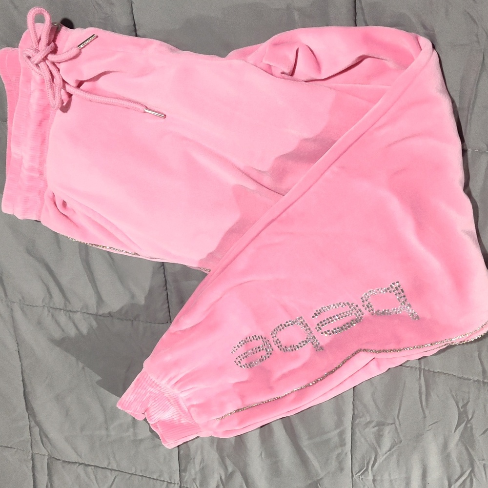 Bebe Pink Velour Matching Outfit with Rhinestone Logo Size Small. - Picture 6 of 7